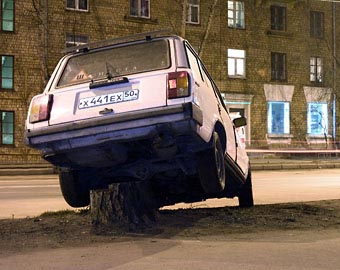 VAZ 2104 fixed at the stump