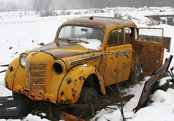 Moskvich 401 remains