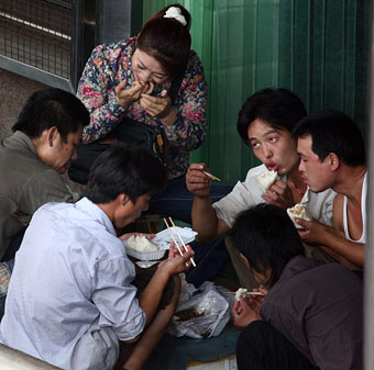 chinesse eating ceremony