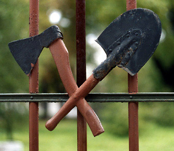 shovel and coarse