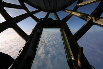 Il-76 navigation cockpit