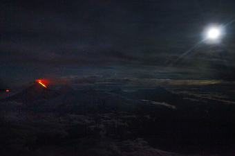 Kluchevskoy volcano eruption
