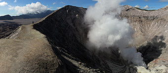 Bromo crater