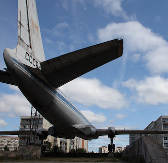 Tu-104
