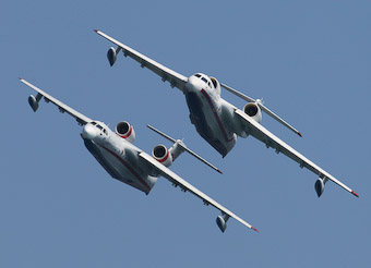 pair of Be-200